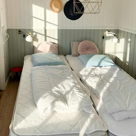 Nyaraló Romantic Summerhouse With Seaview *