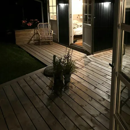 Romantic Summerhouse With Seaview